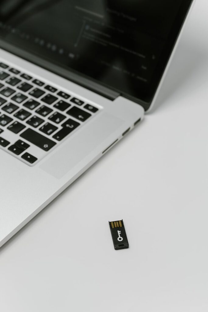 MEGA Cloud Storage Encryption: End-to-End Explained: MEGA Cloud Storage Encryption: End-to-End Explained for Ultimate Privacy MEGA Cloud Storage Encryption: End-to-End Explained — MEGA Cloud Storage Encryption: End-to-End Explained for Ultimate Privacy